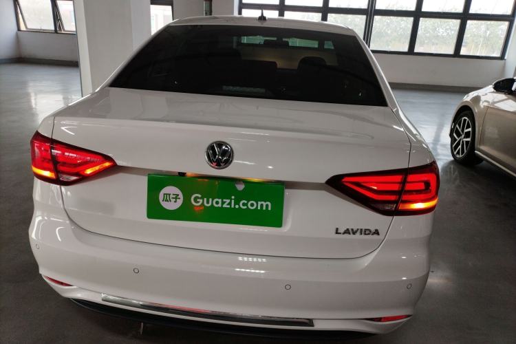 Used Volkswagen Lavida 2019 Lavida Start 1.5L Automatic Trendy Version China VI Standard
