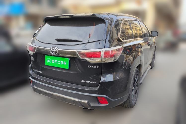Used Toyota Highlander 2017 2.0T Four-Wheel Drive Black Edition Limited Model
