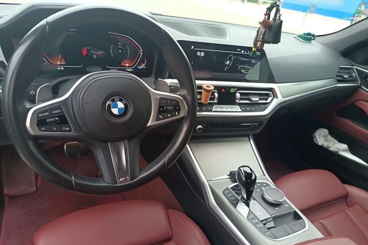 Used BMW 4 Series 2022 Revised 425i Convertible M Sport Night Edition Package Center Console