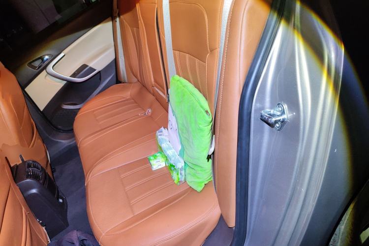 Used Buick Regal 2014 2.0L Leading Fashion Edition Left Rear Seat