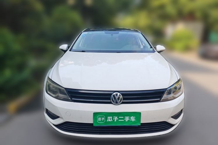 Used Volkswagen Lamando 2017 230TSI DSG Fashion Edition
