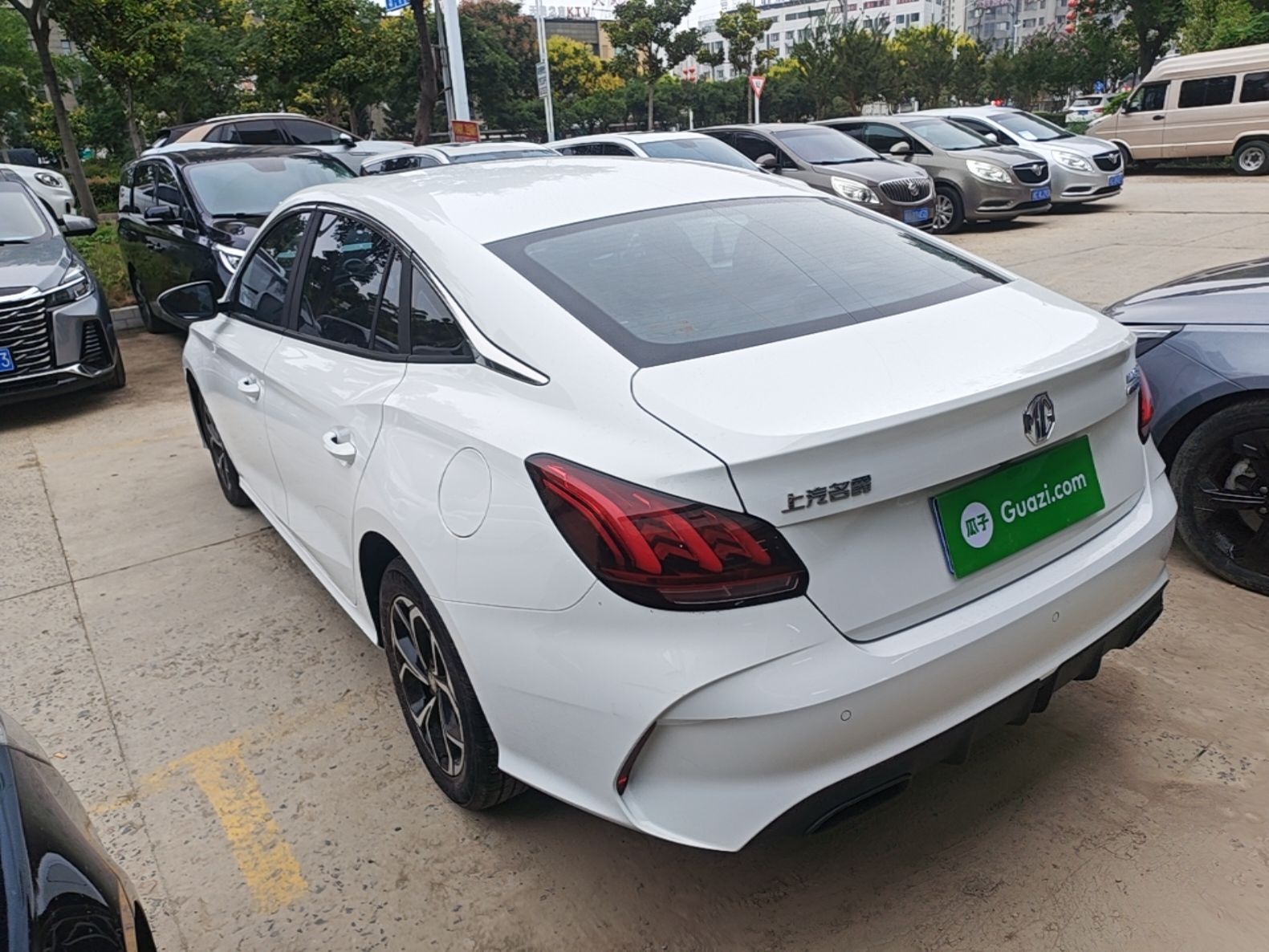 MG 5 2023 180 DVVT CVT Luxury Edition — снимка 4