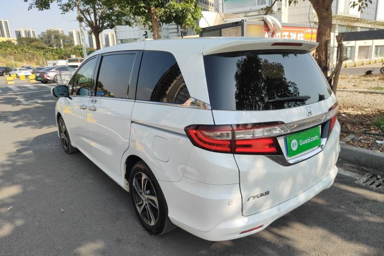 Used Honda Odyssey 2015 Updated Version 2.4L Smart Edition