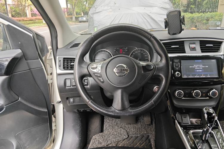 Used Nissan Sylphy 2016 1.6 XL CVT Deluxe Edition Steering Wheel