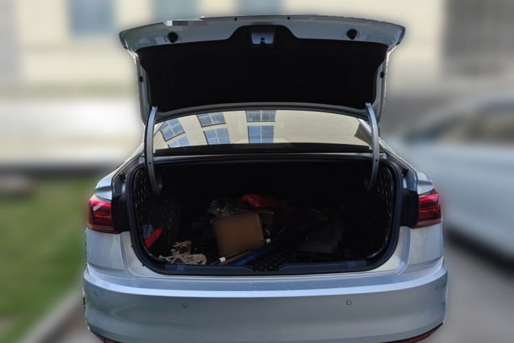 Used Volkswagen Bora 2021 1.5L Automatic Fashionable Smart Connectivity Version Trunk