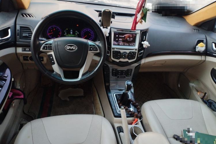 Used BYD Surui 2013 1.5L Manual Luxury Model
