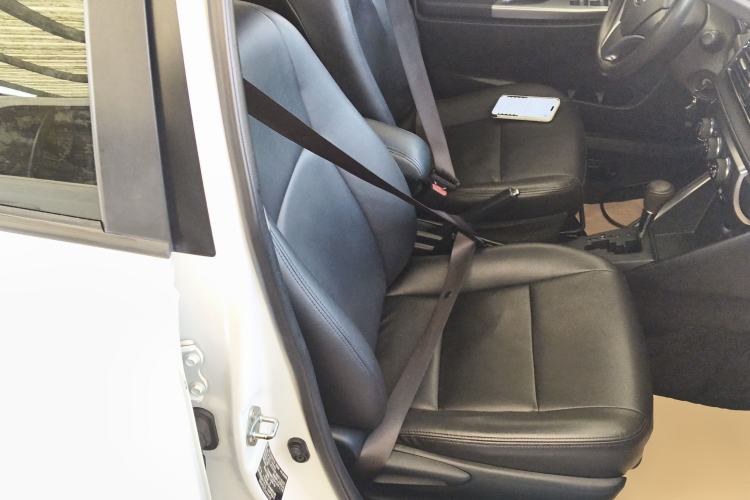 Used Toyota YARiS L Zhi Xuan 2015 1.5E Automatic Charm Edition