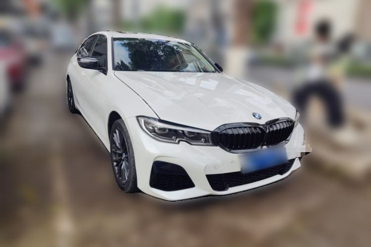 Used BMW 3 Series 2022 Revised 325i M Sport Night Edition Package Front Right 45 Deg