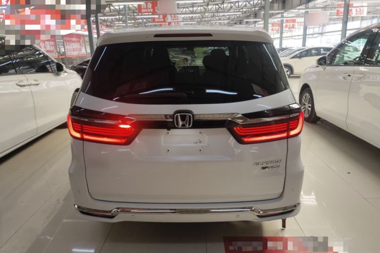 Used Honda Elysion 2022 2.0L eHEV Luxury First Edition
