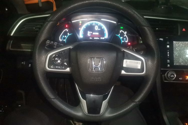 Used Honda Civic 2016 220TURBO CVT Luxury Edition
