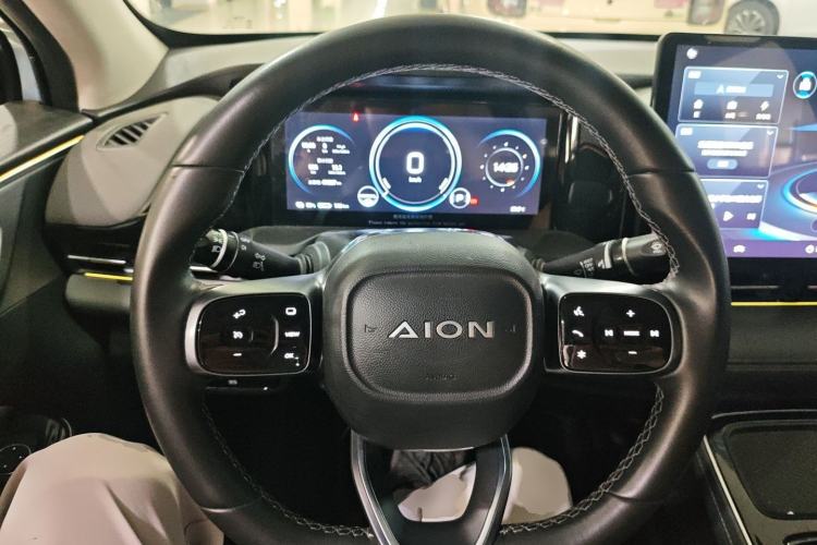 Used AION S Plus 2023 70 Enjoy Edition Lithium Iron Phosphate Steering Wheel
