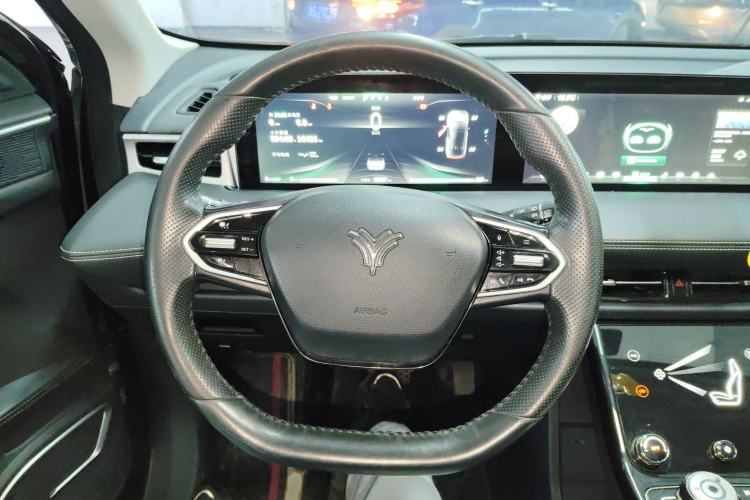 Used NETA U 2022 Zhi400 Pro Lithium Iron Phosphate Steering Wheel