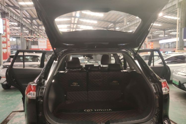 Used Toyota FRONTLANDER 2023 2.0L CVT Leading Edition