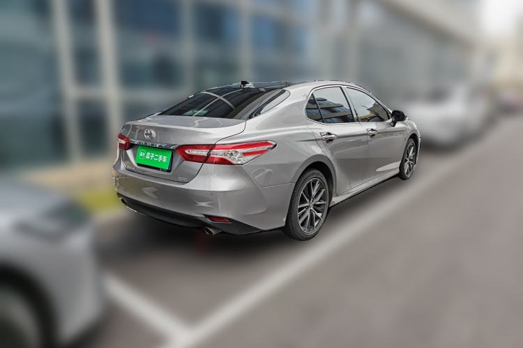 Used Toyota Camry 2021 2.5G Luxury Edition
