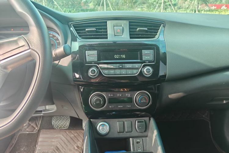 Used Nissan Sylphy EV 2018 Comfort Edition Customized Version
