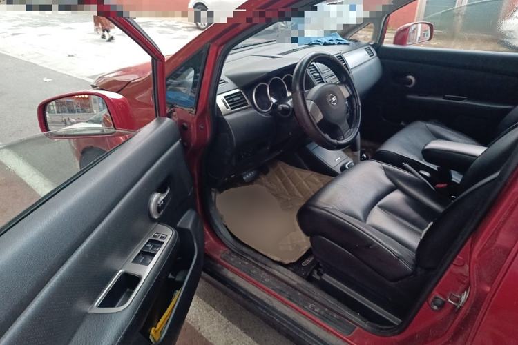 Used Nissan Tiida 2006 1.6 GE AT Driver Seat