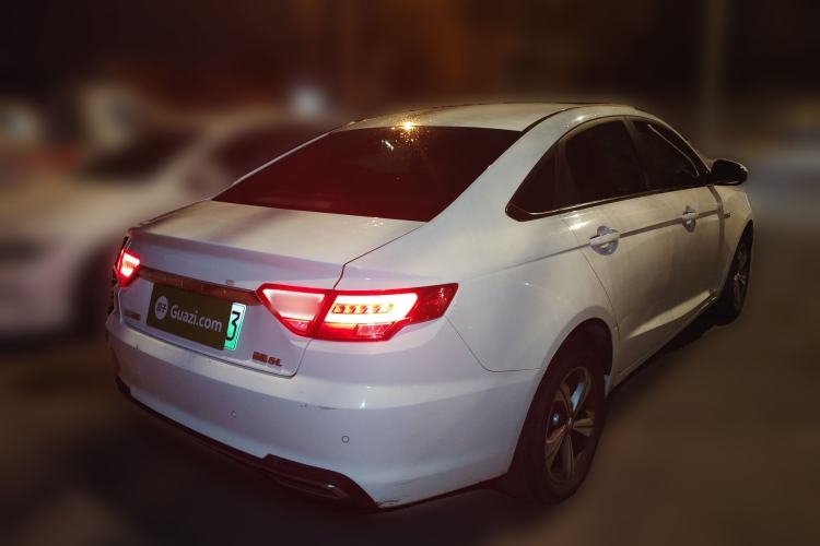 Used Geely Auto Emgrand GL New Energy 2019 1.5T DCT Zhiyue Model Rear Right 45 Deg