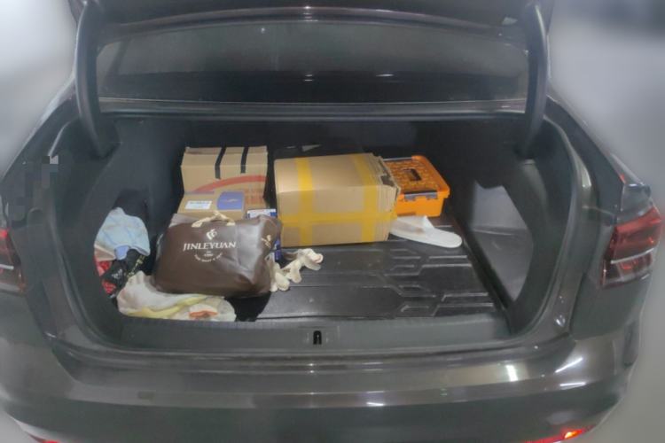 Used Volkswagen Phideon 2019 380TSI Two-Wheel Drive Business Edition China VI Standard
