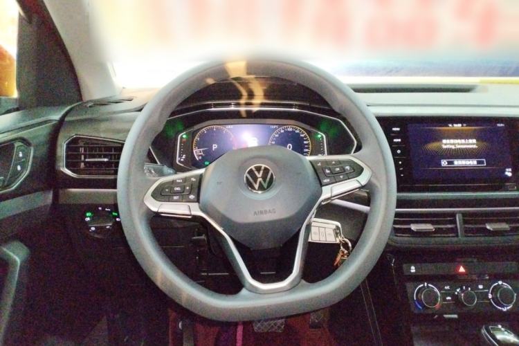 Used Volkswagen Tacqua 2020 1.5L Automatic Yue