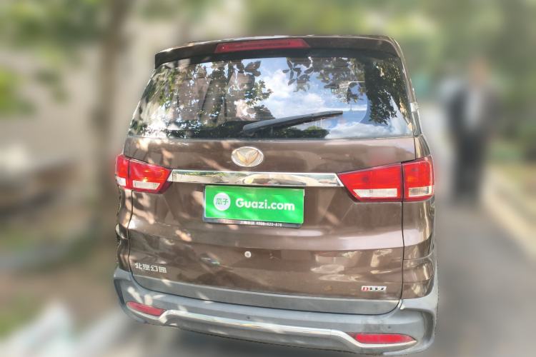 Used HYOSOW H3 2015 1.5L manual luxury version Rear