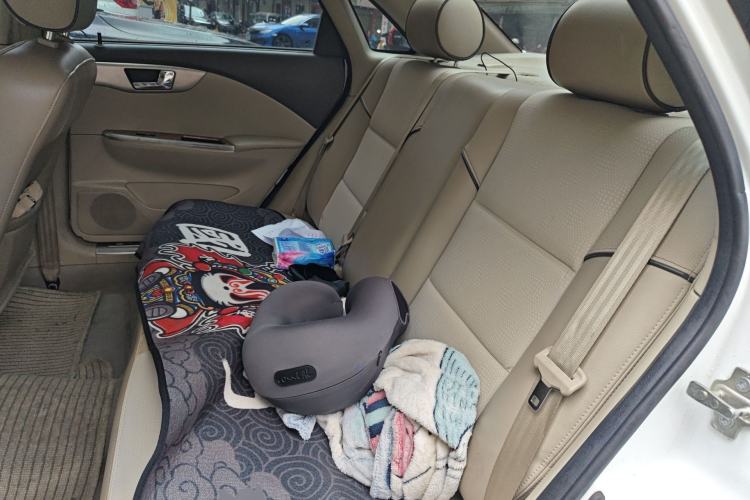 Used Buick Excelle 2015 1.5L Automatic Classic Model
