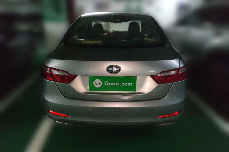 Used Bestune B70 2014 2.0L automatic luxury version