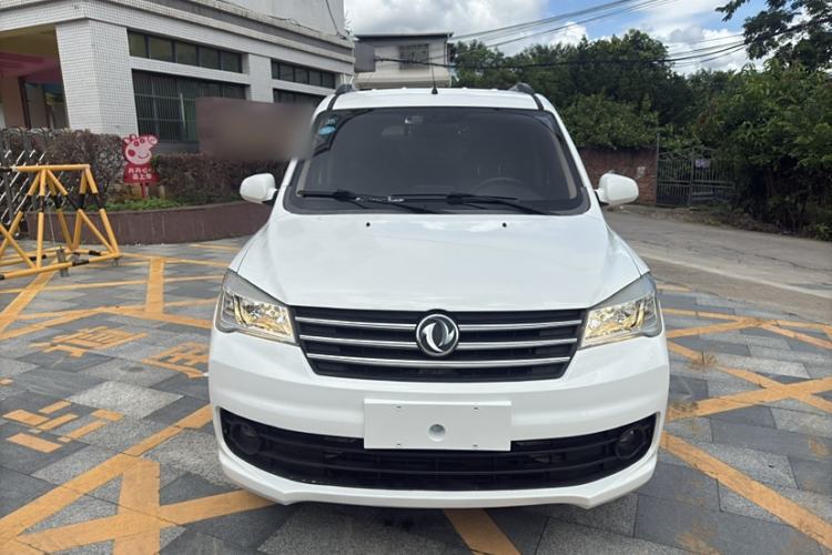 Used Dongfeng Fengon 330 2019 1.5L 330S Manual Comfort Version China VI Standard