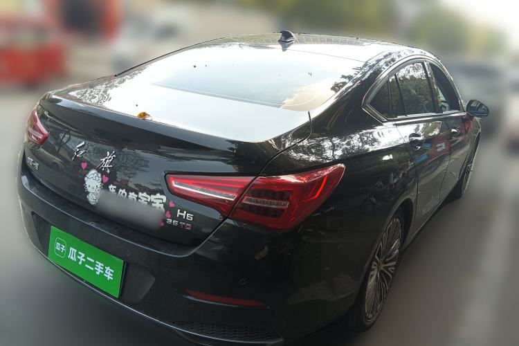 Used Hongqi H5 2022 Classic Model 1.8T Automatic Smart Connect Flagship Edition Rear Right 45 Deg