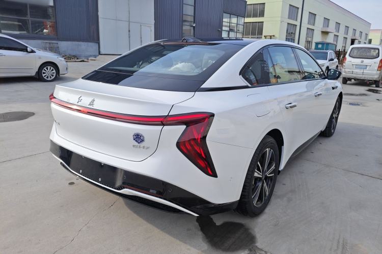 Used Hongqi EH7 2025 600 Smart Selection Edition
