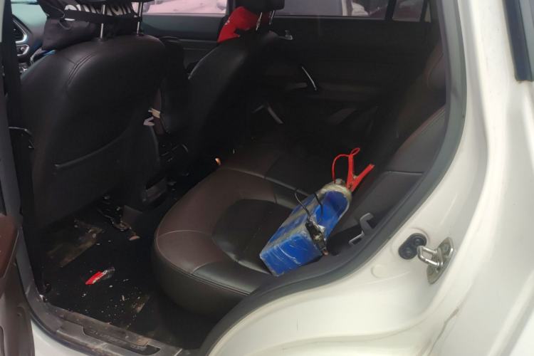 Used GAC Trumpchi GS4 2017 235T Manual Two-Wheel Drive Luxury Edition
