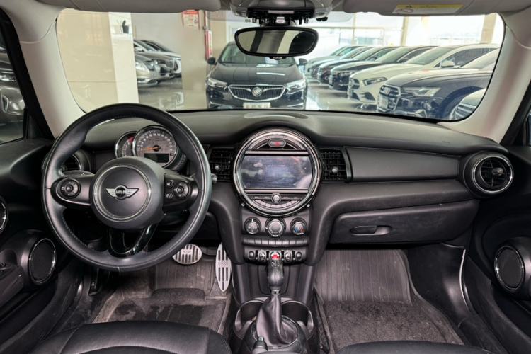 Used MINI 2016 1.2T ONE Pioneer Edition