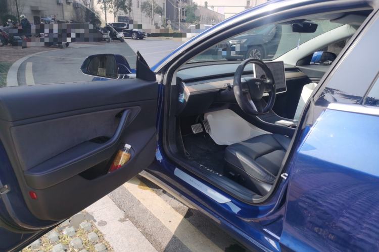 Used Tesla Model 3 2019 Long-Range Rear-Wheel-Drive Version