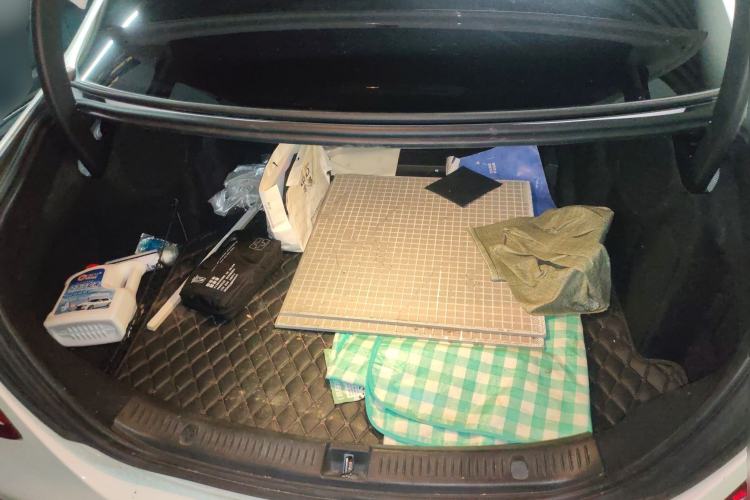 Used Mercedes-Benz E-Class 2019 E 260 L Sport Edition
