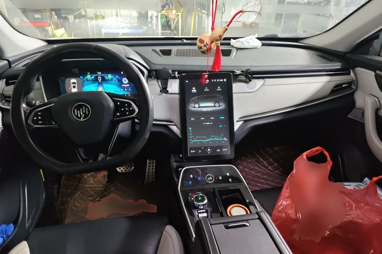 Used WM Motor EX5 2018 EX5 400 Extra Innovation Edition Center Console