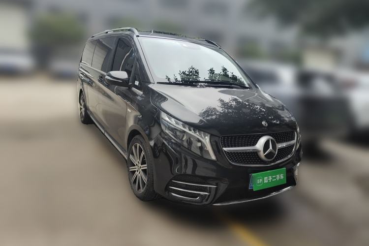 Used Mercedes-Benz V-Class 2022 V 260 L Long-wheelbase Luxury Edition