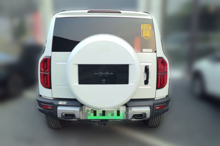 Used Formula Leopard 5 2023 Navigator Edition Rear