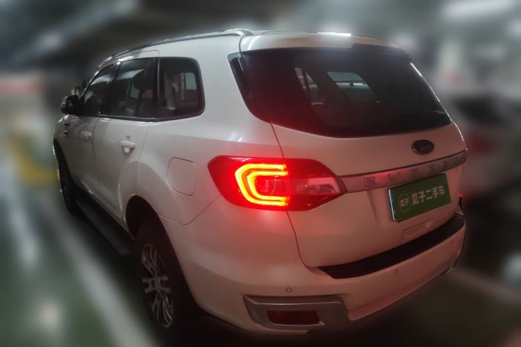 Used Ford Everest 2016 2.2T Diesel Manual 4x4 Luxury Edition
