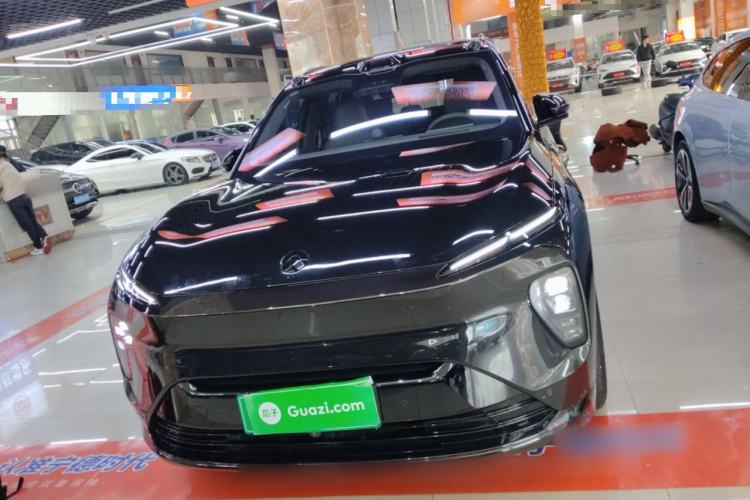 Used Nio ES8 2023 75 kWh Front