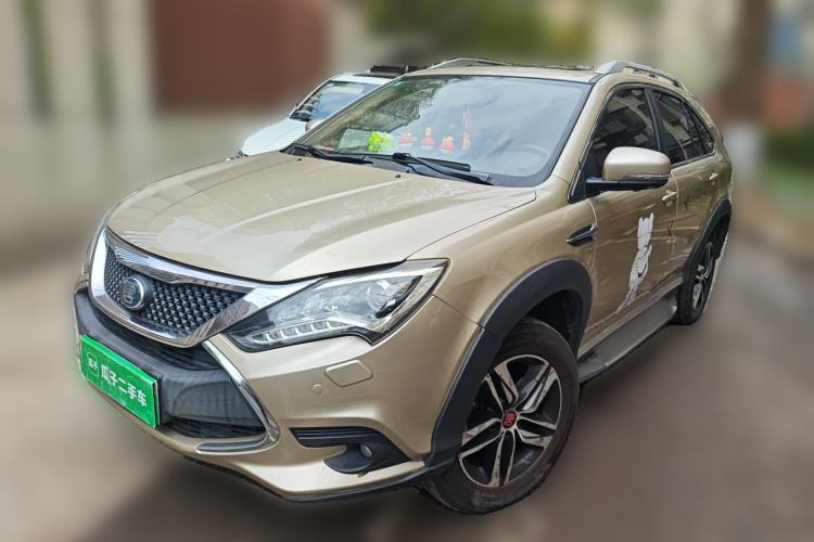 Used BYD Tang New Energy 2015 2.0T Four-Wheel-Drive Flagship Model
