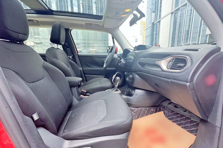 Used Jeep Renegade 2018 Connected Large Screen Version 180T Automatic High-Energy Edition