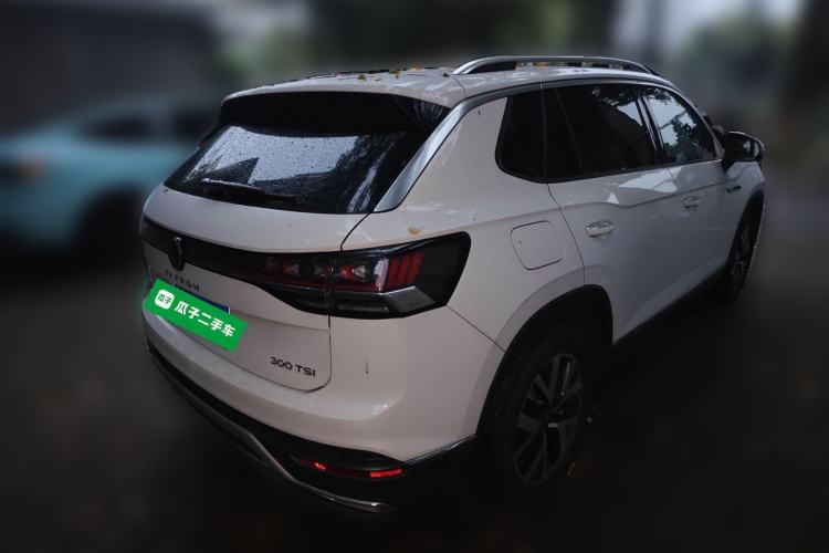 Used Volkswagen Tayron 2024 300TSI Two-Wheel-Drive Luxury Plus Advanced Version Rear Right 45 Deg