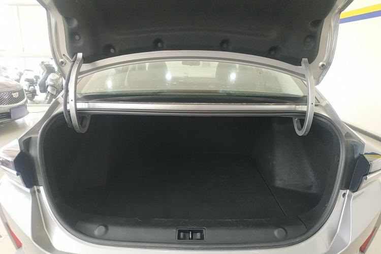 Used Dongfeng Aeolus Yixuan MAX 2021 1.5T Super-Powered Dad Edition
