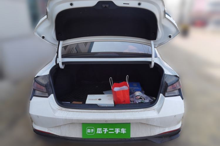 Used Hyundai Elantra 2022 1.5L CVT LUX Prestige Edition