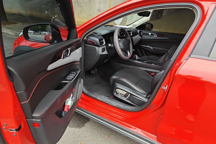 Used Lynk & Co 02 2019 1.5T DCT Two-Wheel Drive Pro Edition China VI Standard
