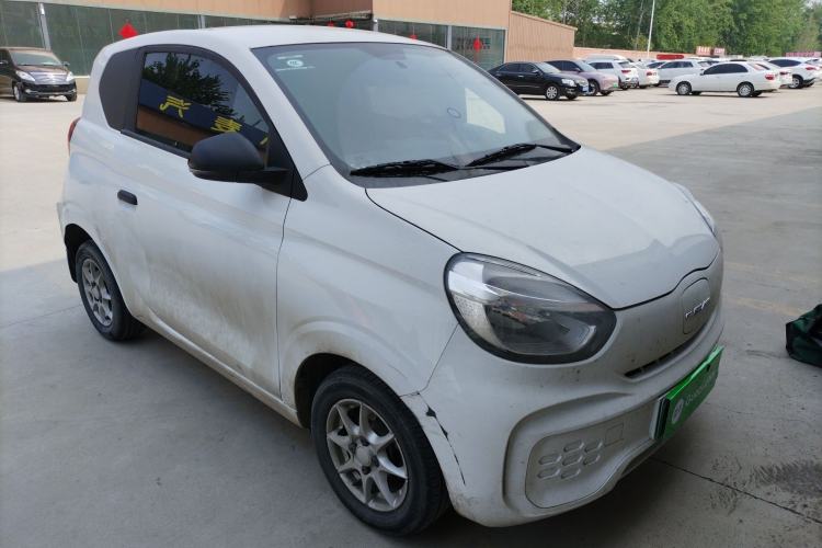 Used Roewe Clever 2022 311km QiQi BoBo Edition Front Right 45 Deg