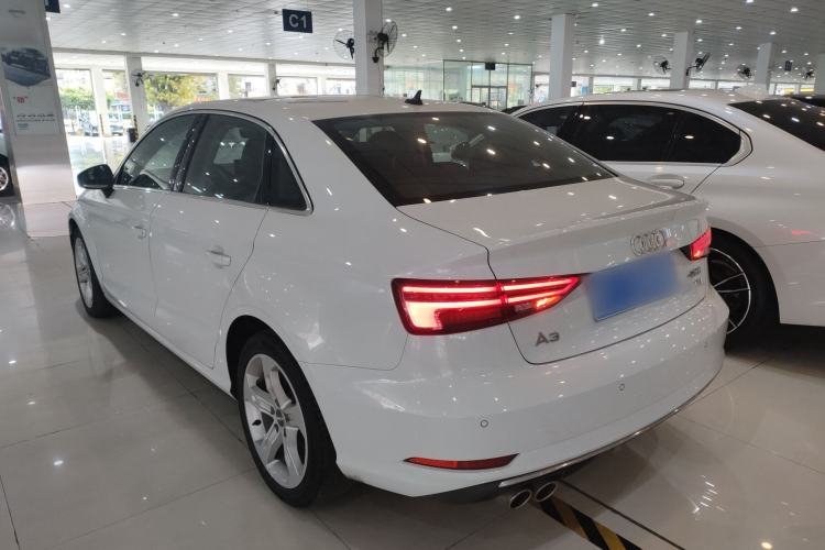 Used Audi A3 2020 Restyled Limousine 35 TFSI Ambition Version China VI
