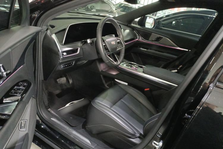 Used Cadillac XT5 2025 2.0T Luxury Version