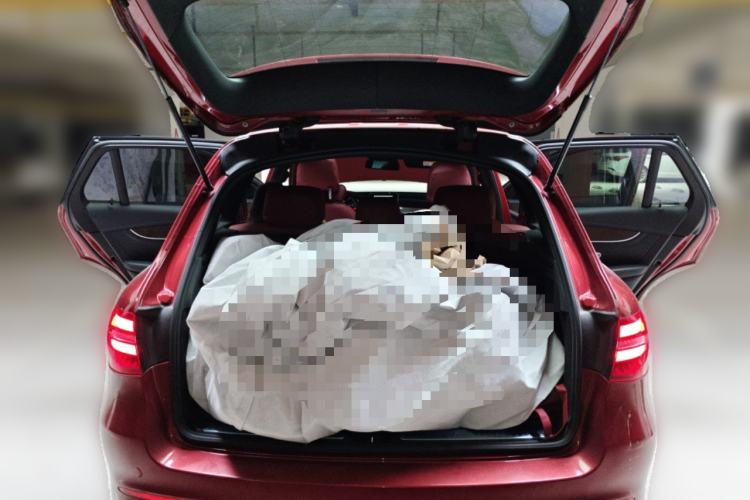 Used Mercedes-Benz GLC 2018 GLC 300 4MATIC Sport Edition Trunk