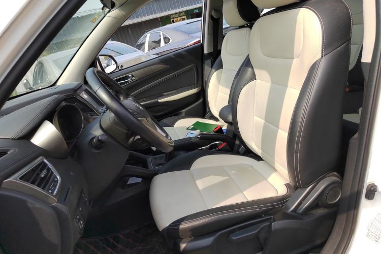 Used CHANGAN CS35 2017 1.6L Manual Luxury Model
