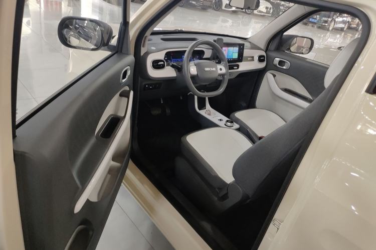 Used Geely Galaxy Panda 2025 210 km – Yuanqi Bear Driver Seat